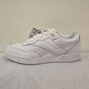 Reebok Classic BB 4000 II Leather Sneaker For All Occasions Men Size 10.5